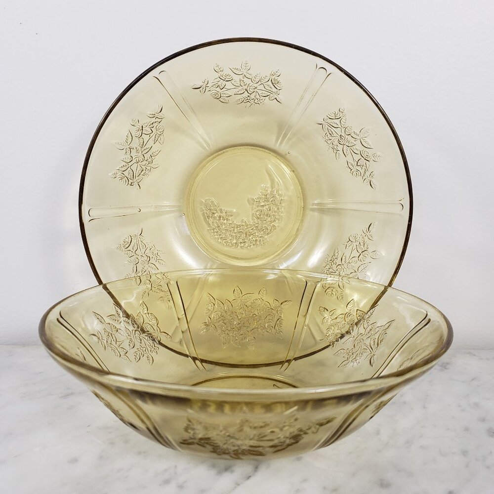 Set of (2) Vintage Federal Glass Yellow Depression Serving Bowl Cabbage Rose